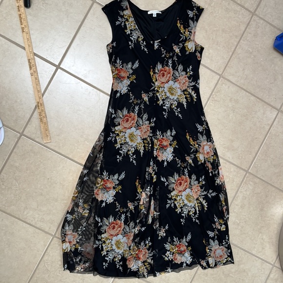 Black floral Medium Tash + Sophie Strech lined mesh dress - Picture 7 of 11